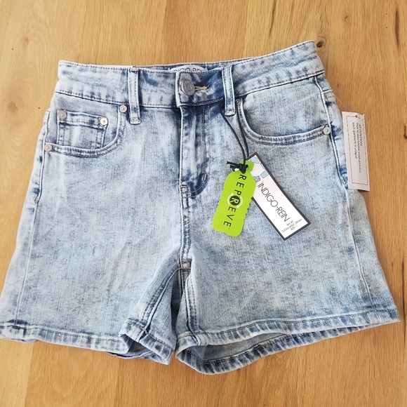BWT Indigo Rein High Rise Jean Shorts - Picture 2 of 4
